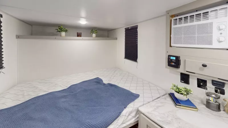 12000ROK Floorplan Main Room